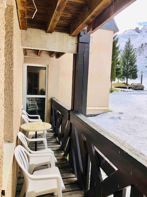 Appartement T4 8 Couchages Spacieux Et Cosy Au Pied Des Pistes Genos Екстер'єр фото