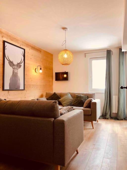 Appartement T4 8 Couchages Spacieux Et Cosy Au Pied Des Pistes Genos Екстер'єр фото